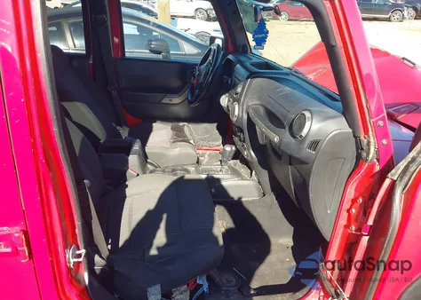 2011 Jeep Wrangler Unlimited Sport from USA, damaged, VIN 1J4BA3H14BL601301